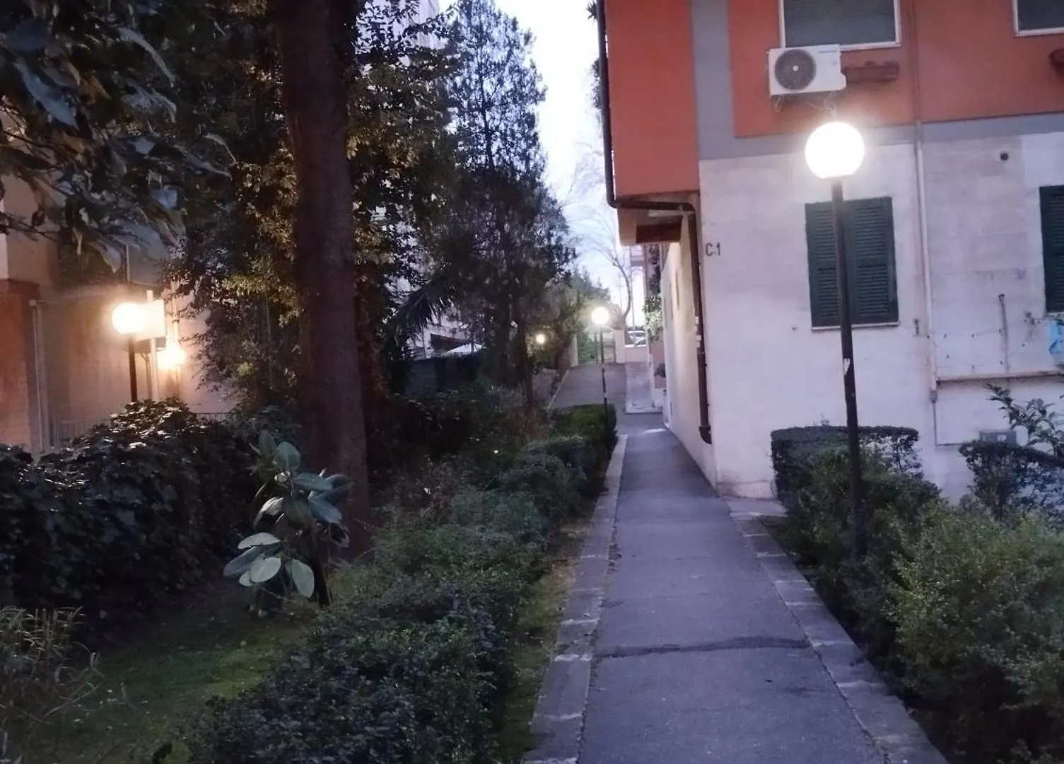 Alloggio Ad Uso Turistico Ciccia Alessandro Roma Konukevi